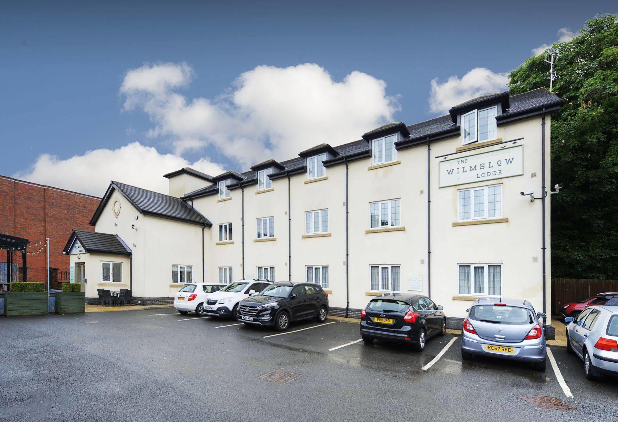 Wilmslow Lodge Exterior photo